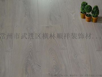 地板 ，强化复合地板 ，家装高光亮面系列， 仿实木地板